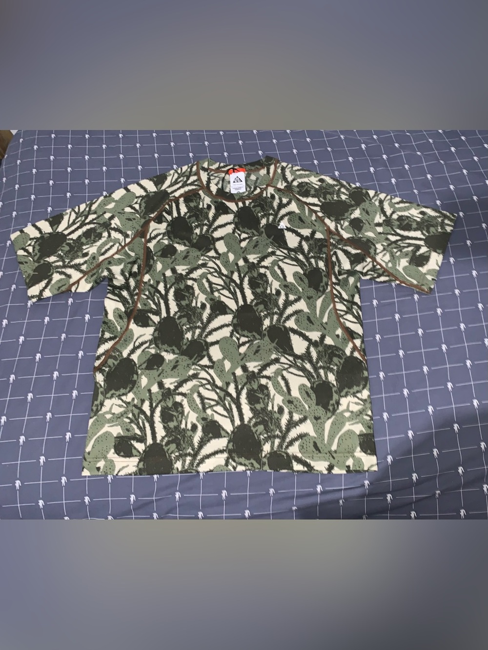 Nike ACG "Chinati" Dri-FIT ADV Short-Sleeve Top HV0587-229 Size: Small